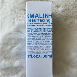 Resurfacing Face Serum - White